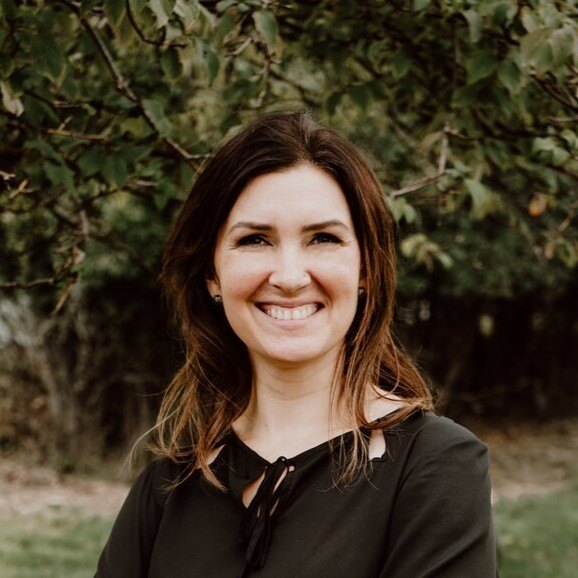 Nicole Craanen Headshot